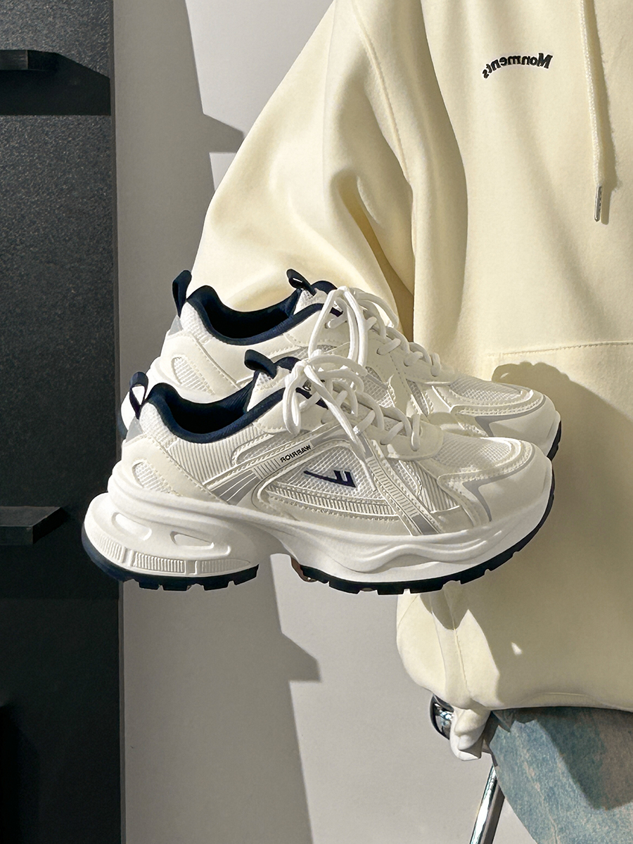 2025 Summer Unisex Height-Increasing Mesh Sports Shoes - Breathable White Dad Sneakers for Couples 2025 Summer Unisex Height-Increasing Mesh Sports Shoes - Breathable White Dad Sneakers for Couples