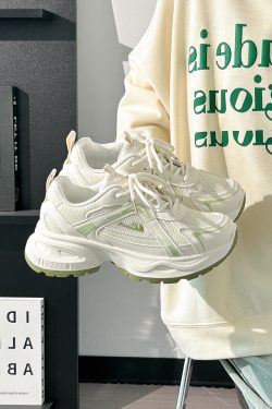 2025 Summer Unisex Height-Increasing Mesh Sports Shoes - Breathable White Dad Sneakers for Couples