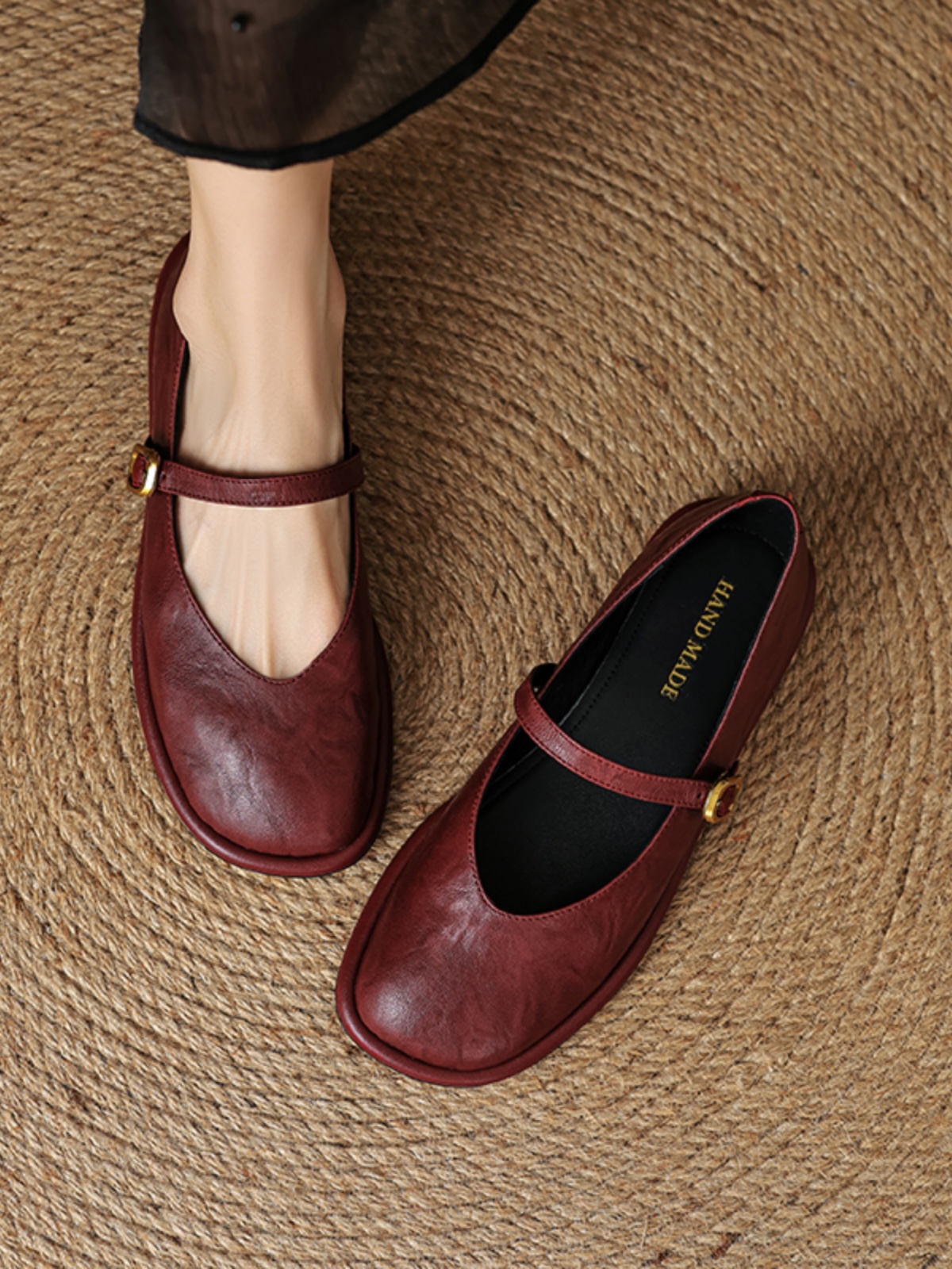 2025 Summer Women's Lambskin Mary Jane Flats - Round Toe, Shallow Mouth, Large Size 41-43, Trendy Casual Footwear 2025 Summer Women's Lambskin Mary Jane Flats - Round Toe, Shallow Mouth, Large Size 41-43, Trendy Casual Footwear