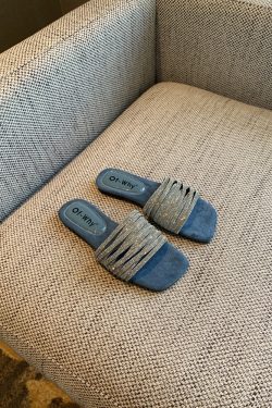 2025 Summer Women's Water Drill One-Word Sandals - Fairy Style Flat Korean Cool Footwear for Outdoor Wear