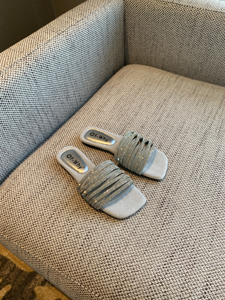 2025 Summer Women's Water Drill One-Word Sandals - Fairy Style Flat Korean Cool Footwear for Outdoor Wear 2025 Summer Women's Water Drill One-Word Sandals - Fairy Style Flat Korean Cool Footwear for Outdoor Wear