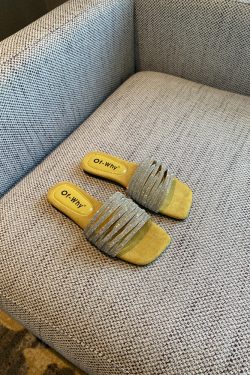 2025 Summer Women's Water Drill One-Word Sandals - Fairy Style Flat Korean Cool Footwear for Outdoor Wear