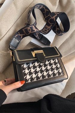 2025 Trendy Women's Small Handbag - Versatile Square Crossbody Bag with Wide Strap for Spring and Summer Fashion