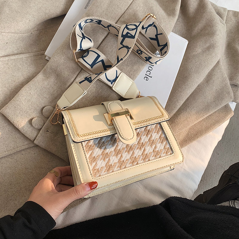 2025 Trendy Women's Small Handbag - Versatile Square Crossbody Bag with Wide Strap for Spring and Summer Fashion 2025 Trendy Women's Small Handbag - Versatile Square Crossbody Bag with Wide Strap for Spring and Summer Fashion