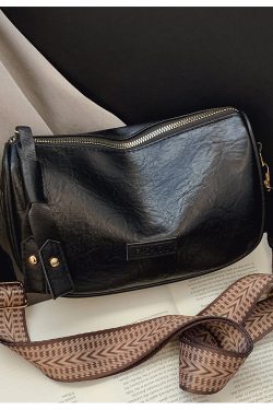 2025 Women's Boston Bag - High-End Baguette Shoulder Bag with Trendy Wide Strap - Chic Crossbody Small Pillow Bag