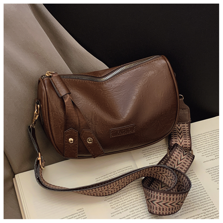 2025 Women's Boston Bag - High-End Baguette Shoulder Bag with Trendy Wide Strap - Chic Crossbody Small Pillow Bag 2025 Women's Boston Bag - High-End Baguette Shoulder Bag with Trendy Wide Strap - Chic Crossbody Small Pillow Bag