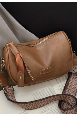 2025 Women's Boston Bag - High-End Baguette Shoulder Bag with Trendy Wide Strap - Chic Crossbody Small Pillow Bag