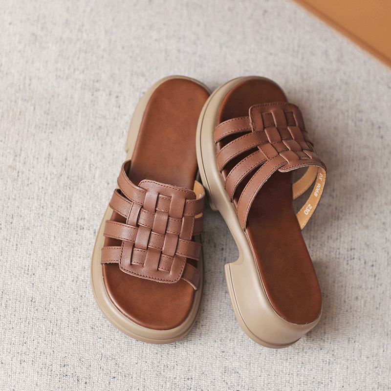 3.5 cm Italian-Style Soft Sole Handmade Woven Sandals - Comfortable Summer Korean Version 3.5 cm Italian-Style Soft Sole Handmade Woven Sandals - Comfortable Summer Korean Version