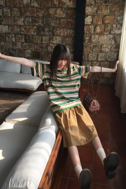 3D Pleated A-Line Half Skirt for Women - High-Waisted Slim Design for Summer 2025, Unique Pleated Style, Trendy Fashion Staple