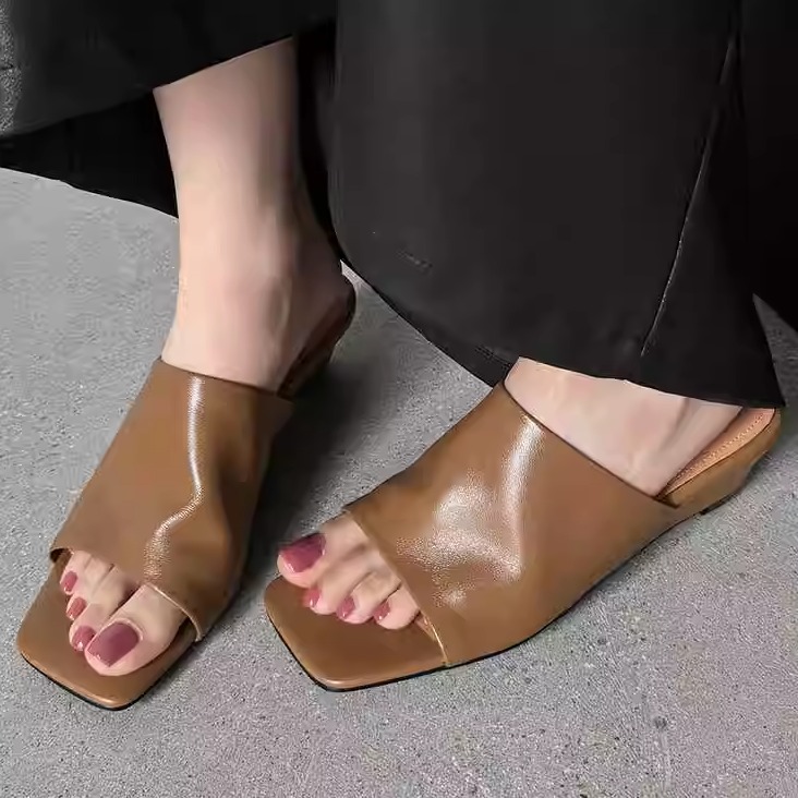 4.5cm Wedge Sandals - One-Strap Low-Heeled Mules, Versatile Slip-On Slippers for Effortless Summer Style 4.5cm Wedge Sandals - One-Strap Low-Heeled Mules, Versatile Slip-On Slippers for Effortless Summer Style