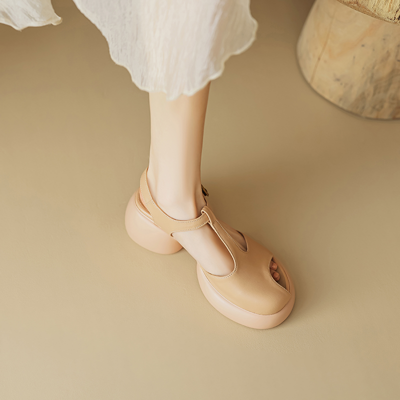 7 cm Thick-Soled Italian-Style Genuine Leather Sandals - Comfortable Soft Sole Fashion for Outdoor Versatility 7 cm Thick-Soled Italian-Style Genuine Leather Sandals - Comfortable Soft Sole Fashion for Outdoor Versatility