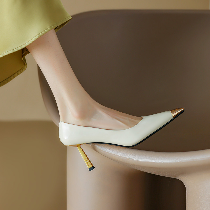 7.5 cm Italian-Style Patent Leather Stiletto Heels for Women - Comfortable Soft Sole, Sexy Genuine Leather Design 7.5 cm Italian-Style Patent Leather Stiletto Heels for Women - Comfortable Soft Sole, Sexy Genuine Leather Design