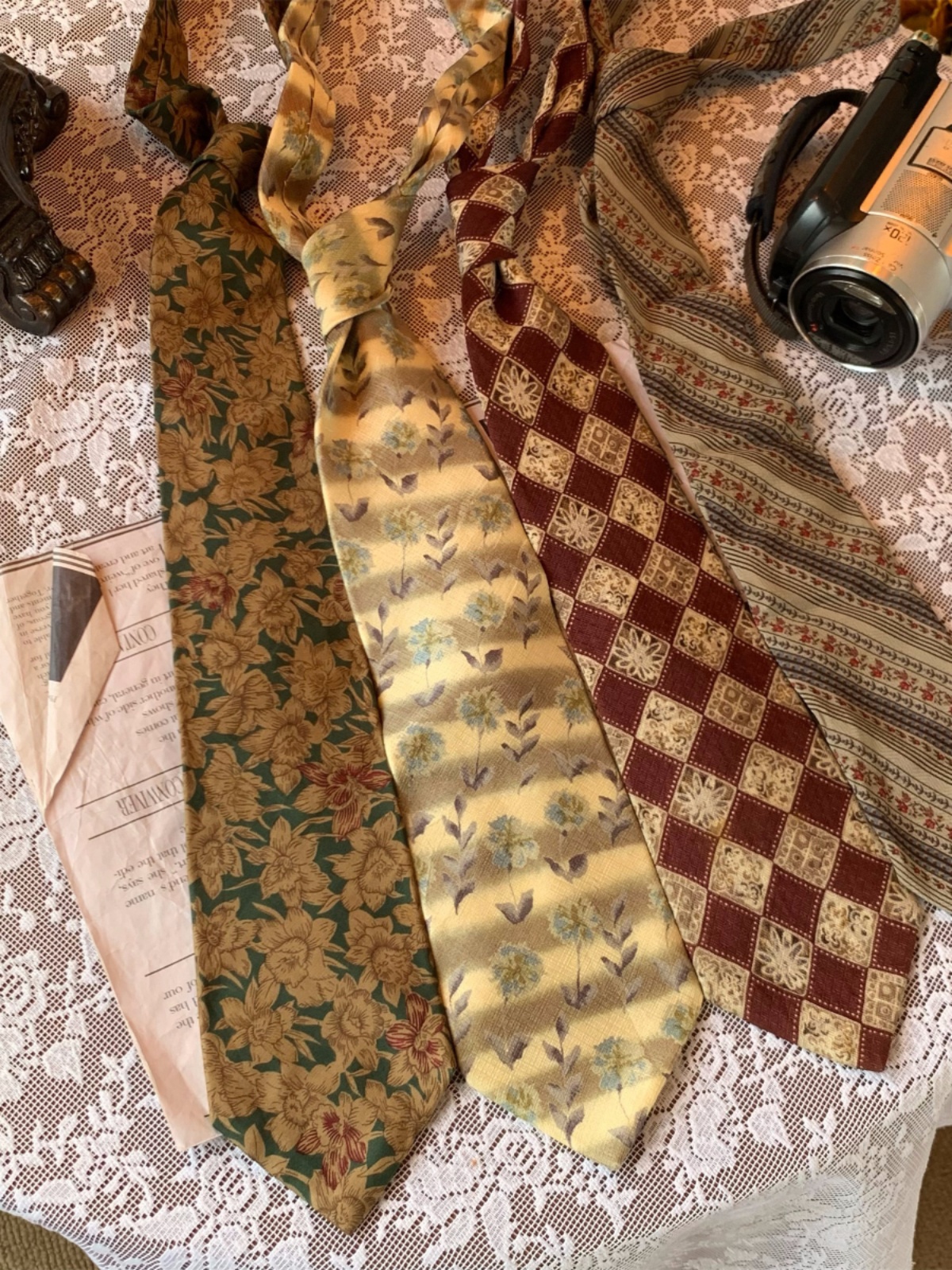 90s Retro Hong Kong Style Floral Bow Tie Shirt Accessory - Handmade Versatile Long Tie for Y2K Fashion 90s Retro Hong Kong Style Floral Bow Tie Shirt Accessory - Handmade Versatile Long Tie for Y2K Fashion