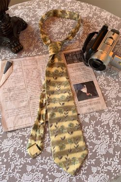 90s Retro Hong Kong Style Floral Bow Tie Shirt Accessory - Handmade Versatile Long Tie for Y2K Fashion