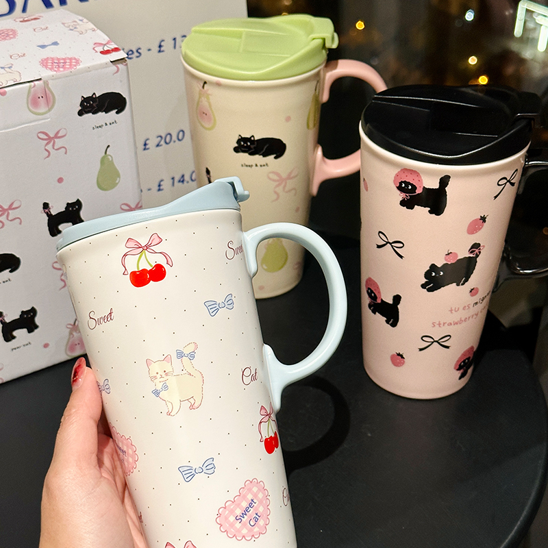 Adorable Cat Mug for Girls - 520ml Ceramic Cup with Straw, Cute Ton-Ton Design, Perfect for Everyday Use and Gifts Adorable Cat Mug for Girls - 520ml Ceramic Cup with Straw, Cute Ton-Ton Design, Perfect for Everyday Use and Gifts