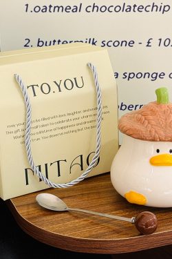 Adorable Yellow Duck Ceramic Mug with Lid – Cute Fun Water Cup for Girls, Perfect Gift for Animal Lovers and Home Decor