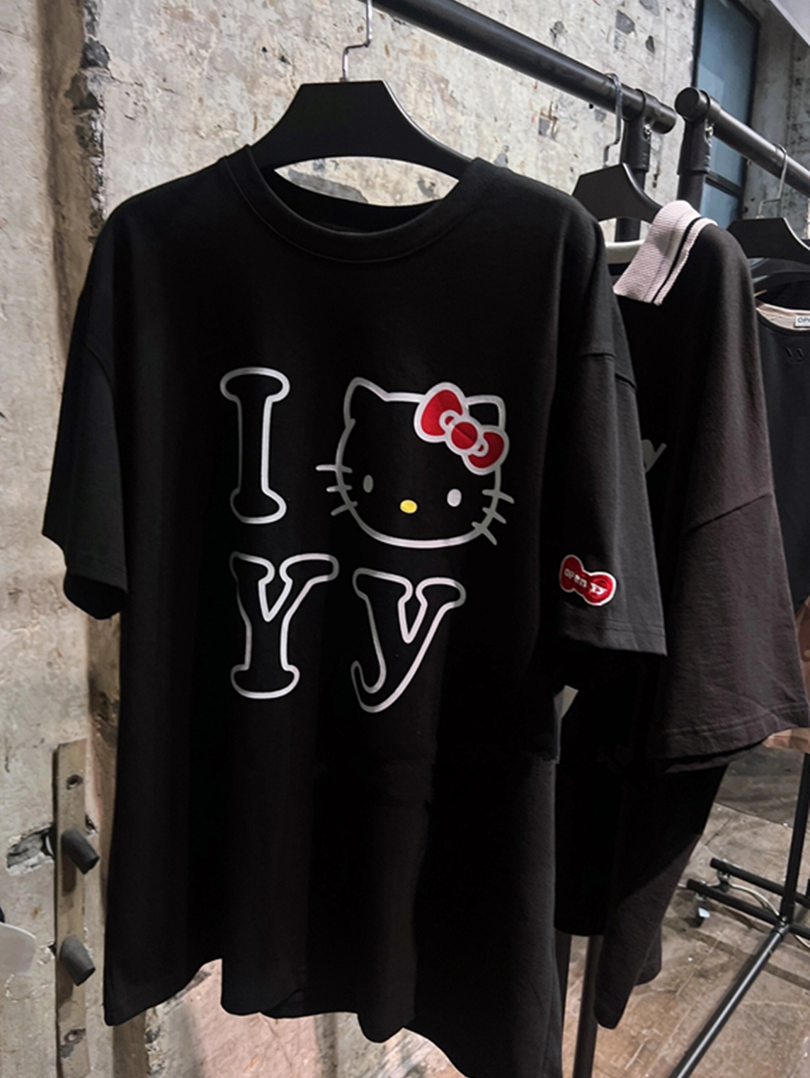 Age-Reducing Cute Kitty Print Heavyweight Cotton Short Sleeve T-Shirt - Irresistible Korean Niche Design Age-Reducing Cute Kitty Print Heavyweight Cotton Short Sleeve T-Shirt - Irresistible Korean Niche Design