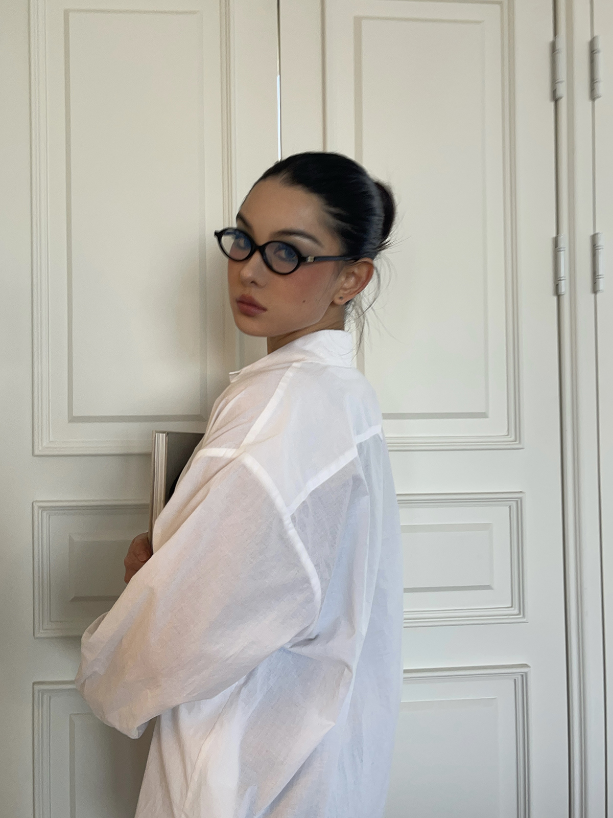 Airy White Shirt and Black Mini Low-Waist Skirt Set - Stylish Girl Outfit, Y2K Fashion, Trendy Summer Look Airy White Shirt and Black Mini Low-Waist Skirt Set - Stylish Girl Outfit, Y2K Fashion, Trendy Summer Look