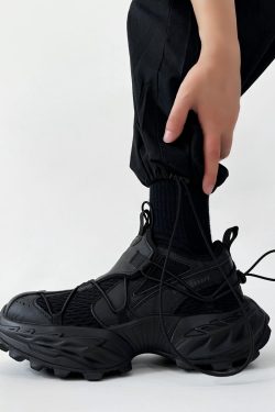 All-Black 18XL Dad Shoes for Men - Trendy Functional Outdoor Hiking Mountaineering Sneakers for Couples