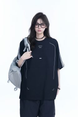 American Retro Black Short-Sleeve T-Shirt for Women – Loose Fit, Summer Casual Tee with Trendy Graphic Design