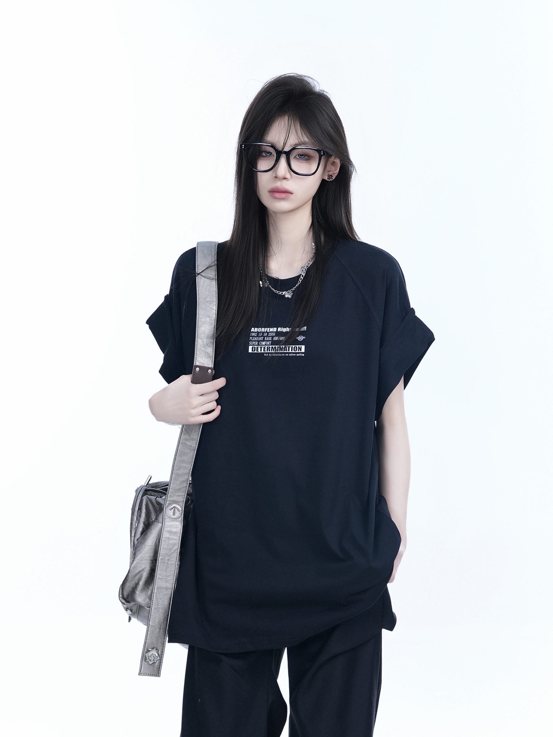 American Retro Black Sleeveless T-Shirt for Women - Summer Sports Style, Loose Fit Unisex Tee with Fun Mountain Quote American Retro Black Sleeveless T-Shirt for Women - Summer Sports Style, Loose Fit Unisex Tee with Fun Mountain Quote