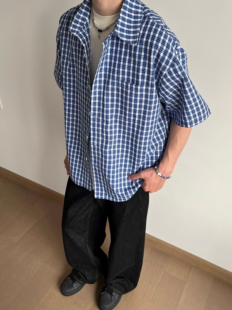 American Retro Blue Plaid Short Sleeve Shirt for Men and Women - Casual Loose Summer Fashion American Retro Blue Plaid Short Sleeve Shirt for Men and Women - Casual Loose Summer Fashion