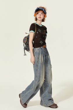 American Retro Brown Round Neck Short Sleeve T-Shirt for Women - Rhinestone Slim Fit Summer Top, 90s Inspired Fashion