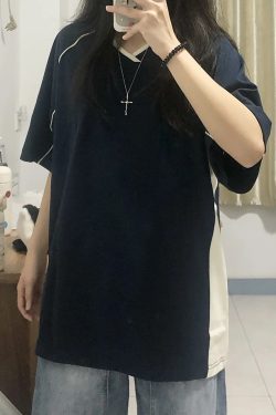 American Retro Color-Blocked V-Neck Short Sleeve T-Shirt for Women - Trendy Summer Sports College Style Top