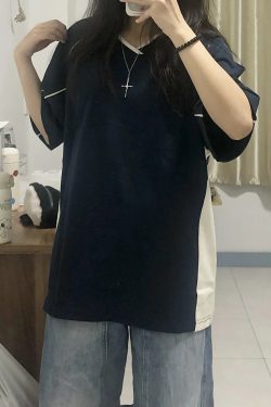 American Retro Color-Blocked V-Neck Short Sleeve T-Shirt for Women - Trendy Summer Sports College Style Top