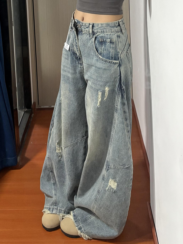 American Retro Curved Blade Wide-Leg Jeans for Men & Women, Loose Deconstructed Design, Washed Distressed Floor-Length Pants American Retro Curved Blade Wide-Leg Jeans for Men & Women, Loose Deconstructed Design, Washed Distressed Floor-Length Pants