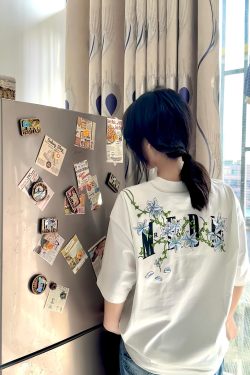 American Retro Embroidered Vine Floral Short Sleeve T-Shirt for Women - Trendy Oversized Summer 2025 High Street Style