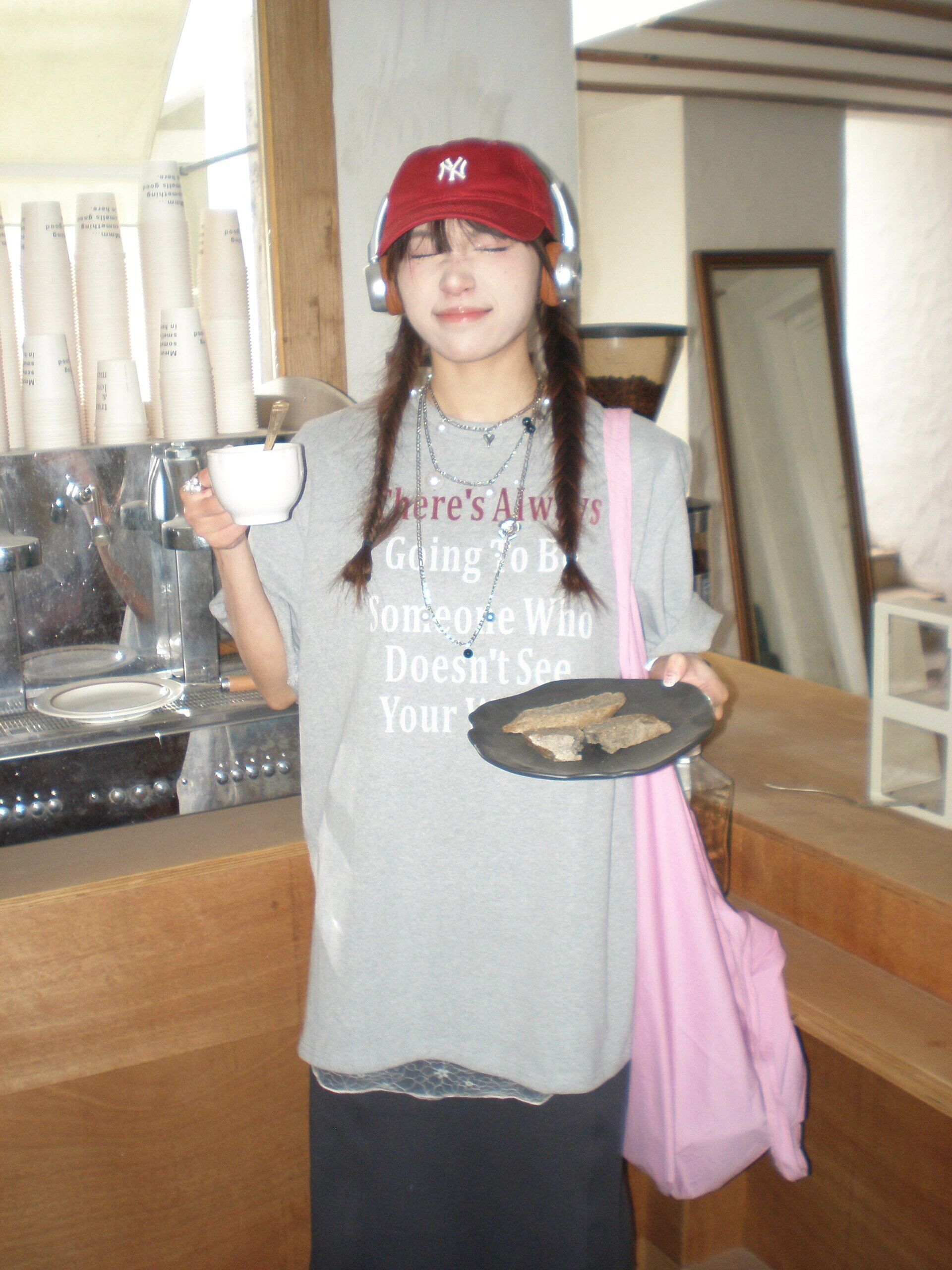 American Retro Gray Letter Print Cotton Heavyweight Loose Casual Short Sleeve T-Shirt for Men and Women, Y2K Style American Retro Gray Letter Print Cotton Heavyweight Loose Casual Short Sleeve T-Shirt for Men and Women, Y2K Style