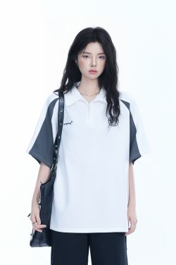 American Retro Half-Zip Collar Short-Sleeve T-Shirt for Women - Loose Fit Polo Style with Mountain-Inspired Graphic