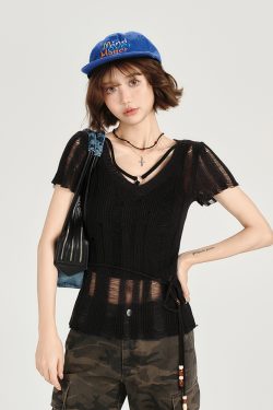 American Retro Hollowed-Out Ripped Short-Sleeve Cover-Up for Women - Slim-Fit Summer Top in Girly Style