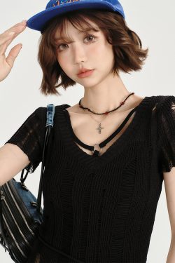 American Retro Hollowed-Out Ripped Short-Sleeve Cover-Up for Women - Slim-Fit Summer Top in Girly Style