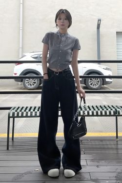 American Retro Knitted Cardigan for Women - Gray Short-Sleeve Slim Fit T-Shirt, Casual Summer Style Top