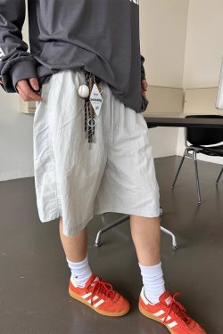 American Retro Lightweight Quick-Dry Casual Shorts for Men and Women - Loose Straight Breathable 5-Point Summer Sports Pants