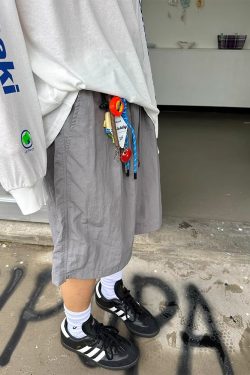 American Retro Lightweight Quick-Dry Casual Shorts for Men and Women - Loose Straight Breathable 5-Point Summer Sports Pants