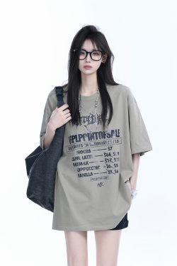 American Retro Loose Fit Round Neck Short Sleeve T-Shirt for Women – Trendy Mountain-Inspired Design