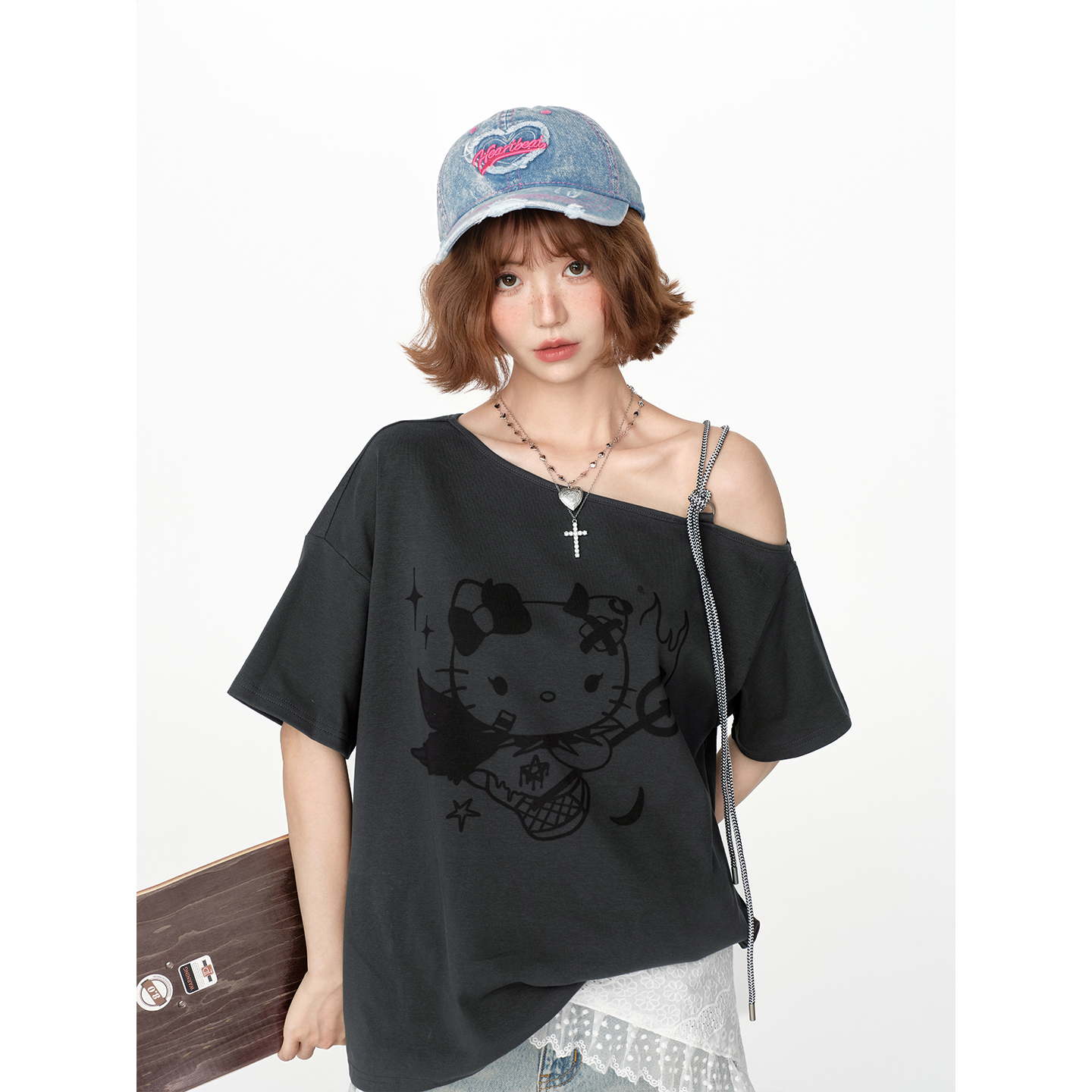 American Retro Off-Shoulder Short Sleeve T-Shirt for Women, Summer Tie Design, Loose Slimming Top, Girly Y2K Fashion Style American Retro Off-Shoulder Short Sleeve T-Shirt for Women, Summer Tie Design, Loose Slimming Top, Girly Y2K Fashion Style