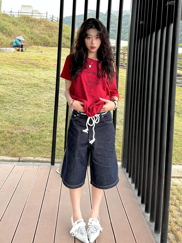 American Retro Off-Shoulder Short-Sleeve Women's Summer Letter Print Red T-Shirt - Trendy Loose Slim Fit Top for Y2K Style American Retro Off-Shoulder Short-Sleeve Women's Summer Letter Print Red T-Shirt - Trendy Loose Slim Fit Top for Y2K Style