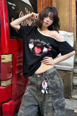 American Retro Off-Shoulder T-Shirt for Women, Summer Hello Kitty Printed Loose Color-Blocking Short Sleeve Top