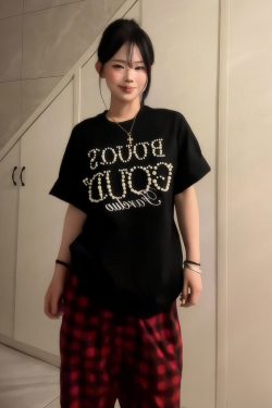 American Retro Pearl Studded Black Oversized T-Shirt for Women - Summer Short Sleeve Loose Fit Trendy Top