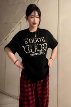 American Retro Pearl Studded Black Oversized T-Shirt for Women - Summer Short Sleeve Loose Fit Trendy Top