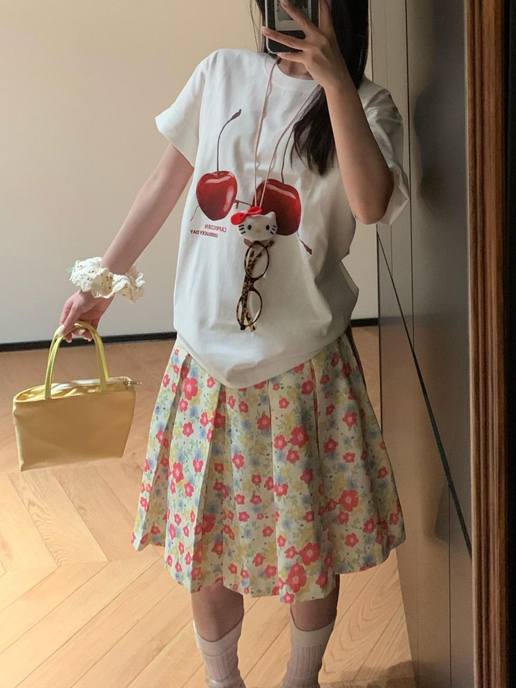 American Retro Pink Floral Midi Skirt for Women - Versatile High-Waisted Pleated Summer Skirt, Casual 90s Style American Retro Pink Floral Midi Skirt for Women - Versatile High-Waisted Pleated Summer Skirt, Casual 90s Style