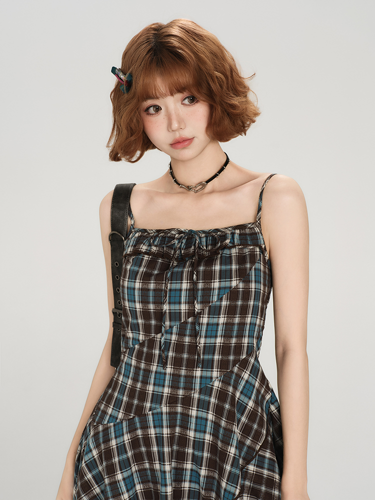 American Retro Plaid Spaghetti Strap Dress for Women - Fitted Summer Style, Cute Girly Design, Perfect for Y2K Fashion Lovers American Retro Plaid Spaghetti Strap Dress for Women - Fitted Summer Style, Cute Girly Design, Perfect for Y2K Fashion Lovers
