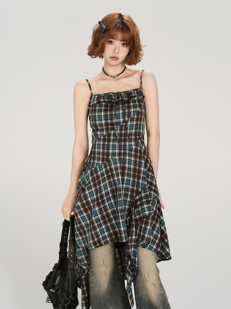 American Retro Plaid Spaghetti Strap Dress for Women - Fitted Summer Style, Cute Girly Design, Perfect for Y2K Fashion Lovers American Retro Plaid Spaghetti Strap Dress for Women - Fitted Summer Style, Cute Girly Design, Perfect for Y2K Fashion Lovers