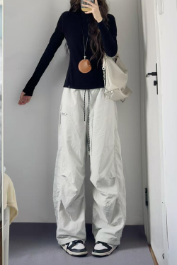 American Retro Pleated Cargo Pants for Men and Women - Loose Wide-Leg Parachute Pants with Elastic Waist and Drawstring, Trendy Sports Dance Style