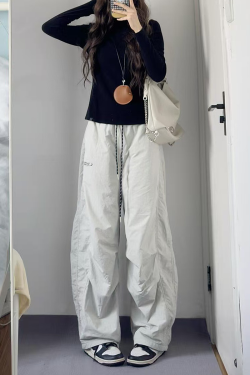 American Retro Pleated Cargo Pants for Men and Women - Loose Wide-Leg Parachute Pants with Elastic Waist and Drawstring, Trendy Sports Dance Style