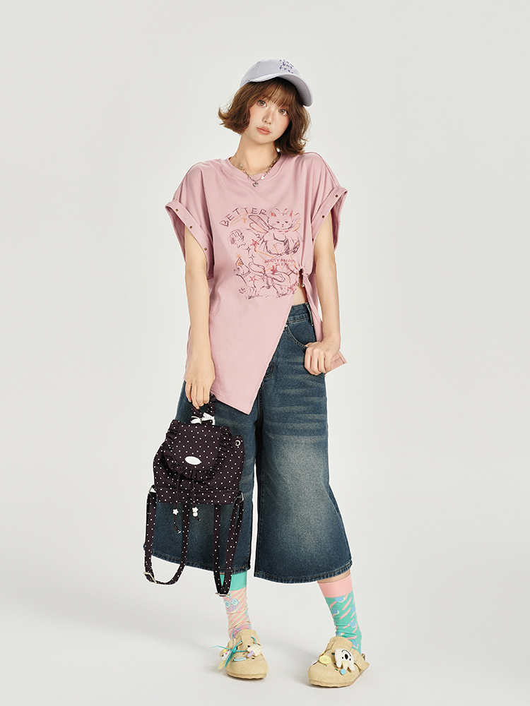 American Retro Printed Drop Shoulder Short Sleeve T-Shirt for Women - Casual Loose Fit with Side Slit - Summer 90s Style American Retro Printed Drop Shoulder Short Sleeve T-Shirt for Women - Casual Loose Fit with Side Slit - Summer 90s Style